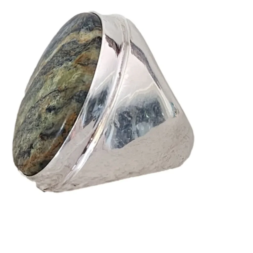Unisex Gemstone Ring! Size 9! Serpentine Hand Crafted Gemstone Ring